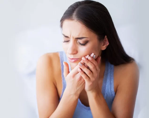 Emergency Dental Pain: What to Expect at Your Appointment